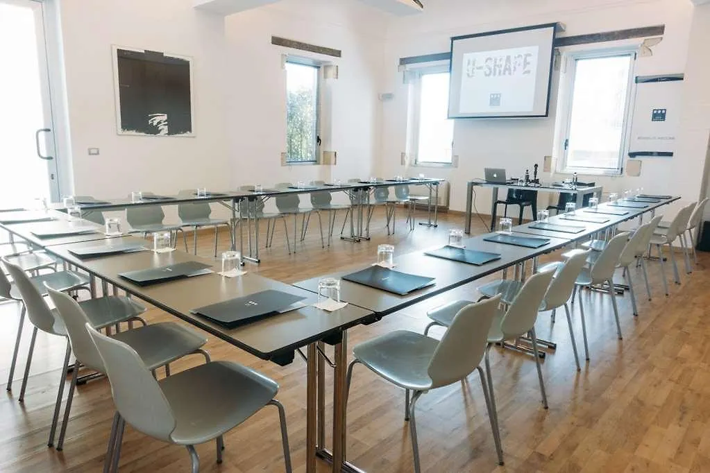 Una Hotels One Siracusa Syracuse 4*,